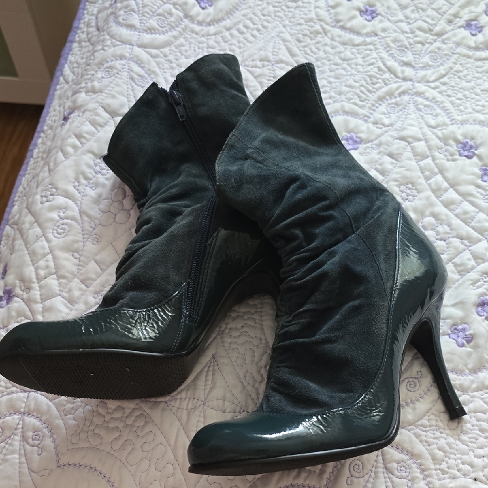 Elegant Dark Teal Women's Boots
